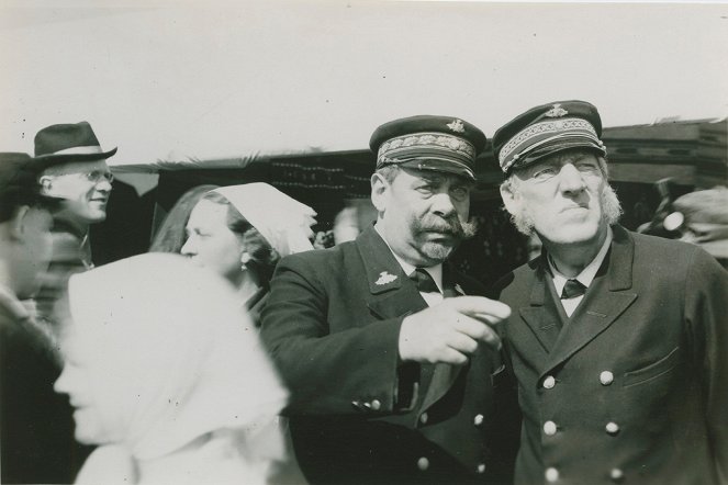 Ernst Brunman, Emil Fjellström