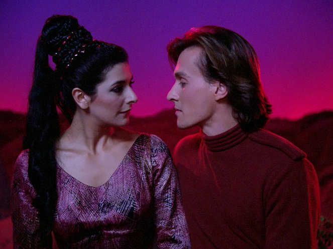 Star Trek: Następne pokolenie - Oaza - Z filmu - Marina Sirtis, Robert Knepper