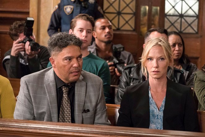 Law & Order: Special Victims Unit - Can't Be Held Accountable - Photos - Nicholas Turturro, Kelli Giddish