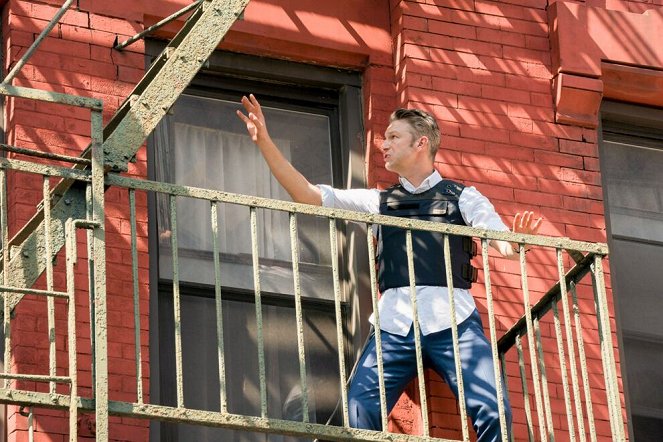 Law & Order: Special Victims Unit - Counselor, It's Chinatown - Photos - Peter Scanavino