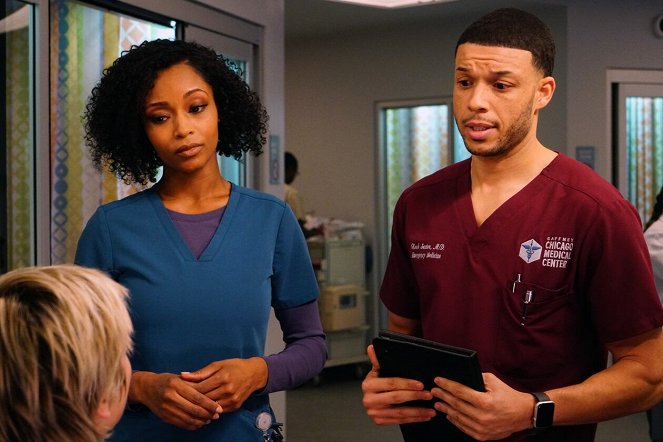 Nemocnice Chicago Med - Série 5 - The Ground Shifts Beneath Us - Z filmu - Yaya DaCosta