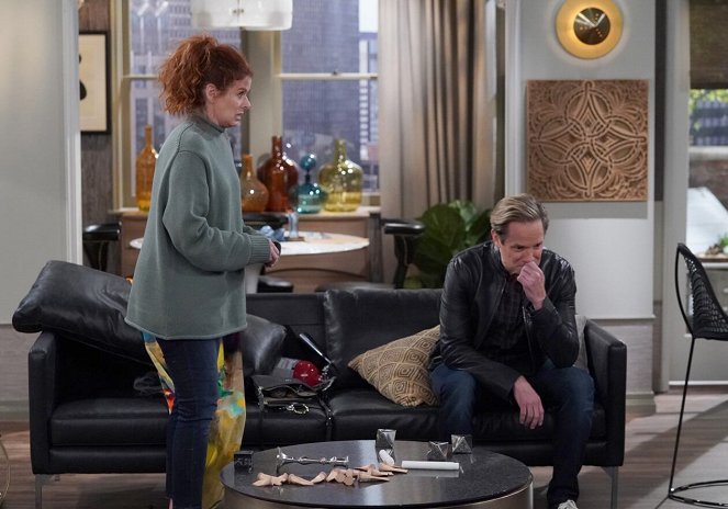 Will & Grace - Season 11 - What a Dump - Photos - Debra Messing, Matt Letscher