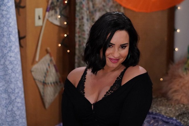 Will a Grace - Série 11 - Performance Anxiety - Promo - Demi Lovato