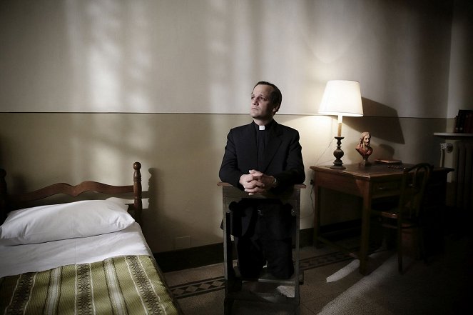 Chiamatemi Francesco - Il Papa della gente - Filmfotos - Rodrigo de la Serna
