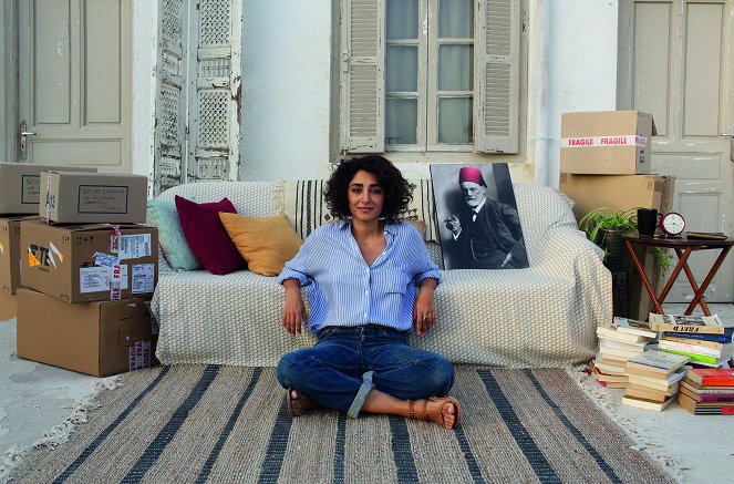 Auf der Couch in Tunis - Werbefoto