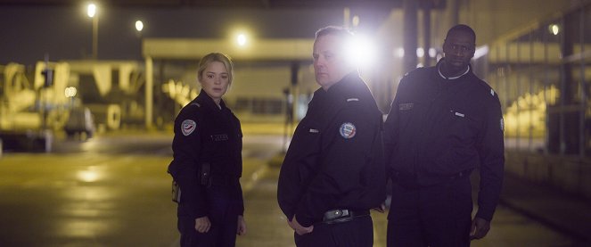 Police - Van film - Virginie Efira, Grégory Gadebois, Omar Sy