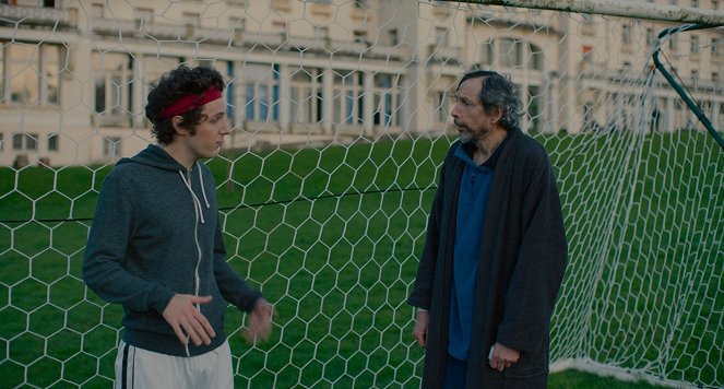 Mes jours de gloire - Van film - Vincent Lacoste