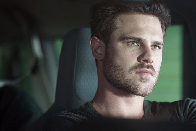 Station 19 - Into the Woods - Film - Grey Damon