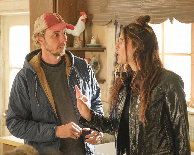 Bless This Mess - Bunker Down - Photos - Dax Shepard, Lake Bell