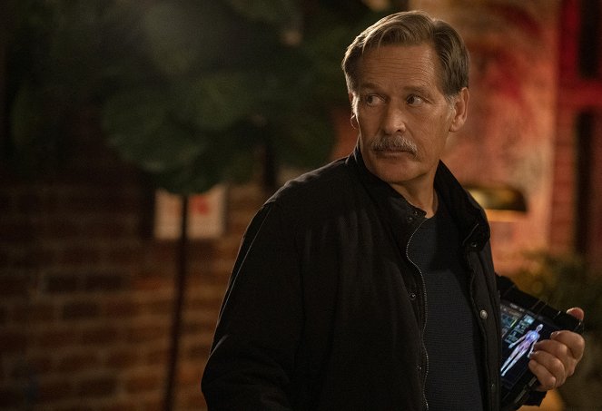 Black Lightning - The Book of Resistance: Chapter Four: Earth Crisis - Photos - James Remar