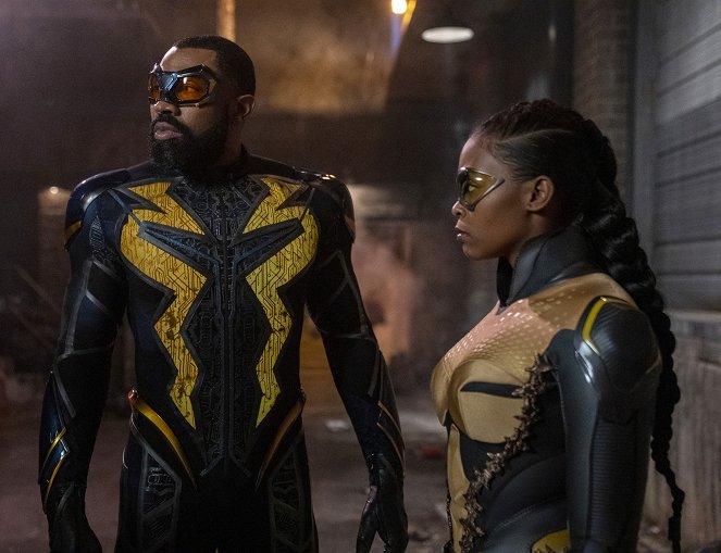 Black Lightning - The Book of Resistance: Chapter Four: Earth Crisis - Photos - Cress Williams, Nafessa Williams