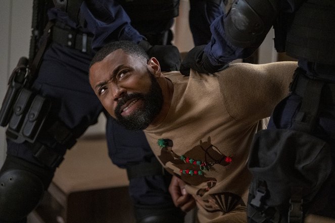 Black Lightning - Season 3 - The Book of Resistance: Chapter Four: Earth Crisis - Photos - Cress Williams