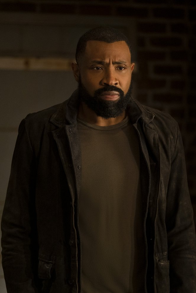 Black Lightning - Season 3 - Le Livre de la Markovie : Chapitre deux : L'addiction de Lynn - Film - Cress Williams