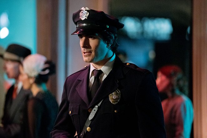 Legends of Tomorrow - Season 5 - Miss Me, Kiss Me, Love Me - Photos - Brandon Routh