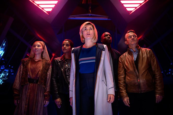 Doctor Who - Can You Hear Me? - Van film - Mandip Gill, Jodie Whittaker, Tosin Cole, Bradley Walsh