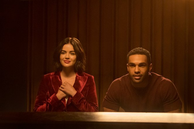 Katy Keene - Es war einmal - Filmfotos - Lucy Hale, Lucien Laviscount