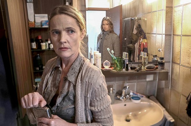 Tatort - Season 51 - Leonessa - Kuvat elokuvasta - Karoline Eichhorn, Lisa Bitter