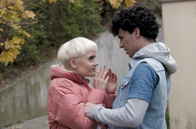Tatort - Season 51 - Leonessa - Filmfotos - Lena Urzendowsky, Mohamed Issa