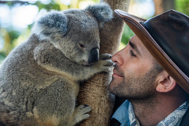 Coyote Peterson: Brave the Wild - Photos - Coyote Peterson