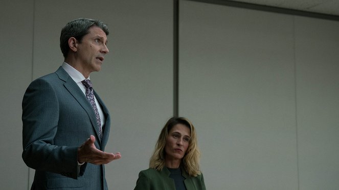 Az igazság terhe - Season 2 - Salesman, Cheats and Liars - Filmfotók