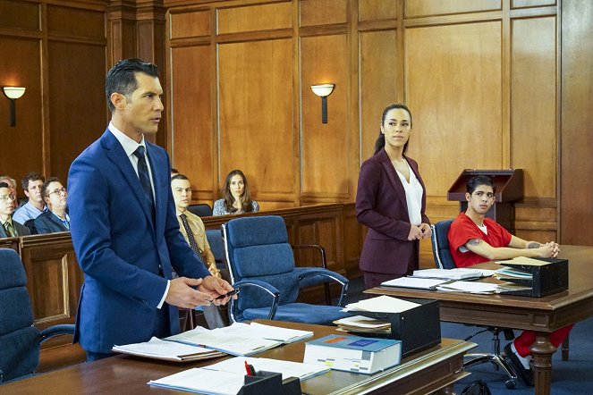 Bírónő, kérem! - Season 1 - A falnak is füle van - Filmfotók - Jessica Camacho