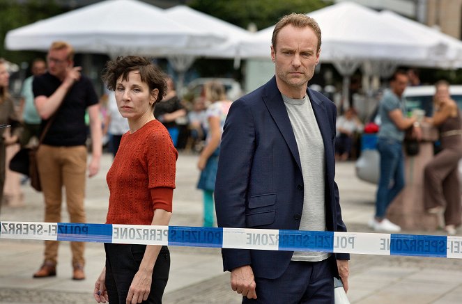 Tatort - Season 51 - Das perfekte Verbrechen - Filmfotos - Meret Becker, Mark Waschke