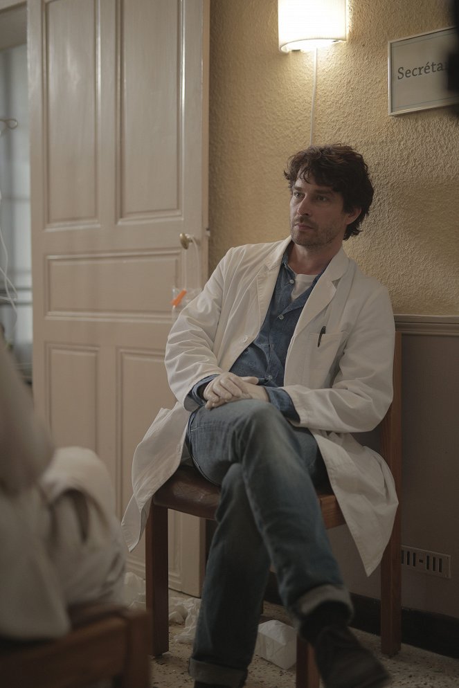 Ein Tisch in der Provence - Ein Tisch in der Provence: Hoffnung auf Heilung - Z filmu - Nico Rogner