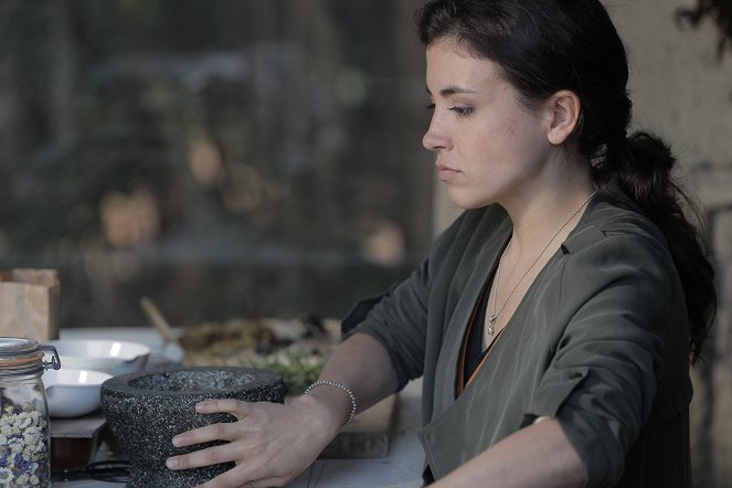 Ein Tisch in der Provence - Ein Tisch in der Provence: Hoffnung auf Heilung - De filmes - Helen Woigk