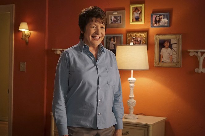 Jane the Virgin - Rozdział dziewięćdziesiąty siódmy - Z filmu