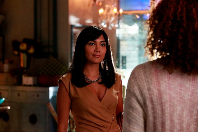 Mistresses - The Show Must Go On - Photos