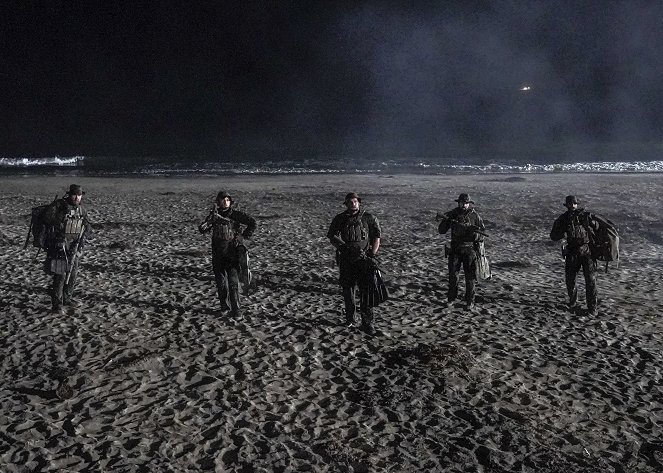 SEAL Team - Season 2 - Fracture - Van film