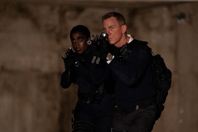 007 No Time To Die - Kuvat elokuvasta - Lashana Lynch, Daniel Craig