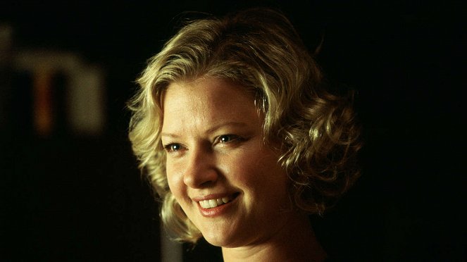 The Shape of Things - Photos - Gretchen Mol