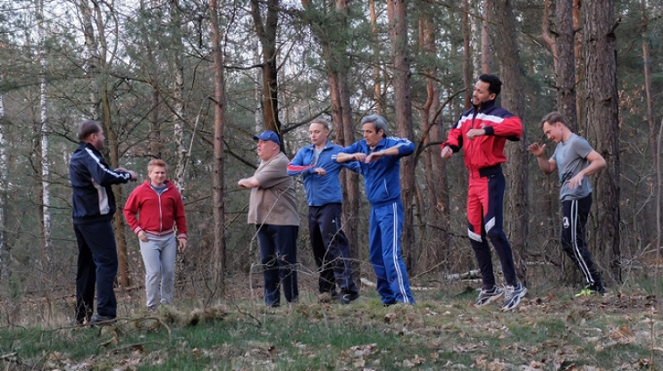 Ojciec Mateusz - Season 20 - Piłkarski pasjans - Photos - Artur Żmijewski, Artur Pontek, Michal Piela, Bartlomiej Firlet, Piotr Polk, Rafal Cieszynski, Jakub Wesolowski