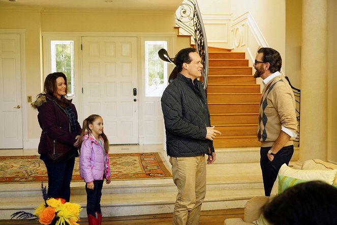 American Housewife - The Playdate - Do filme - Katy Mixon, Julia Butters, Diedrich Bader, Timothy Omundson