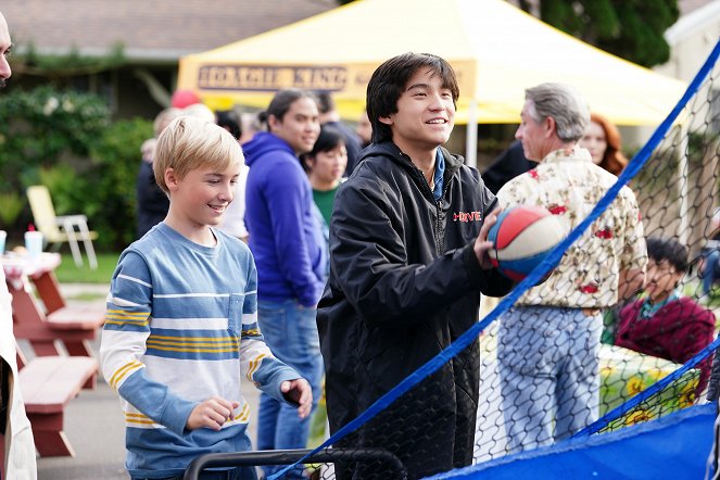 Fresh Off the Boat - Commencement - Do filme