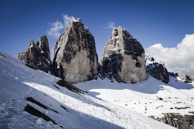 Bergwelten - Weiße Dolomiten - Auf Skiern durchs Weltnaturerbe - Film