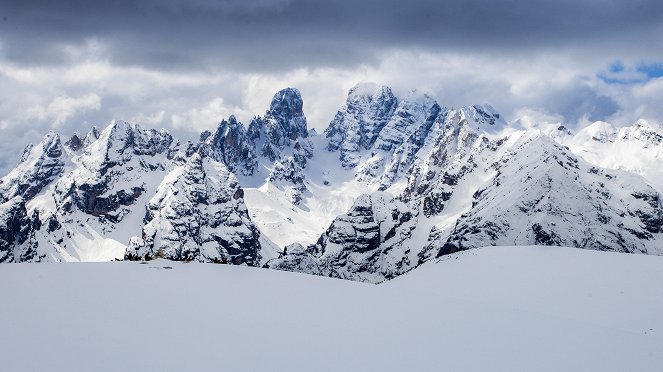 Bergwelten - Weiße Dolomiten - Auf Skiern durchs Weltnaturerbe - Photos