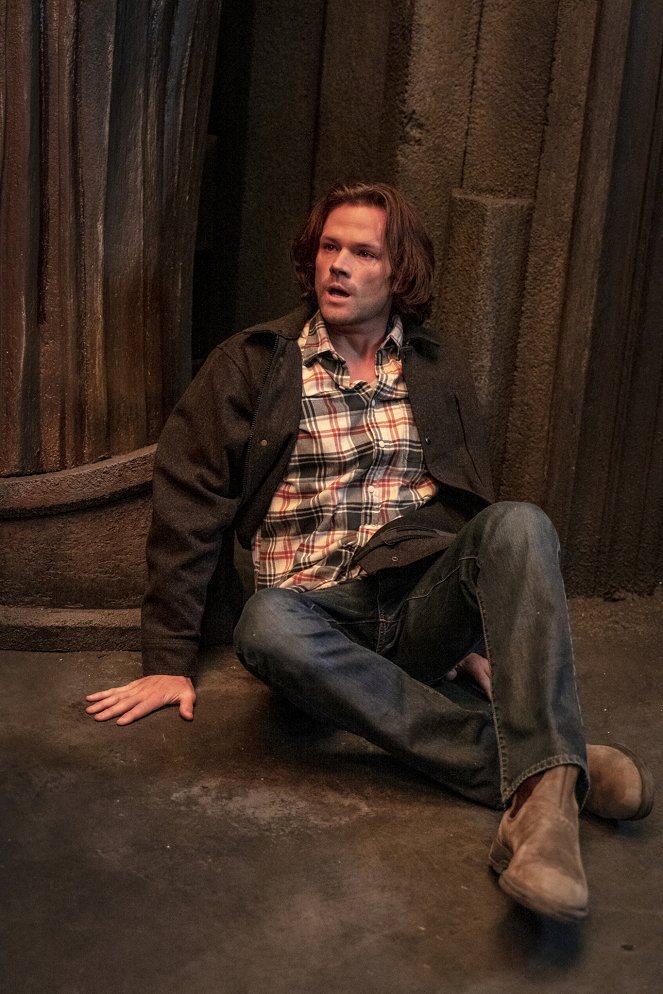 Supernatural - Our Father, Who Aren't in Heaven - Photos - Jared Padalecki