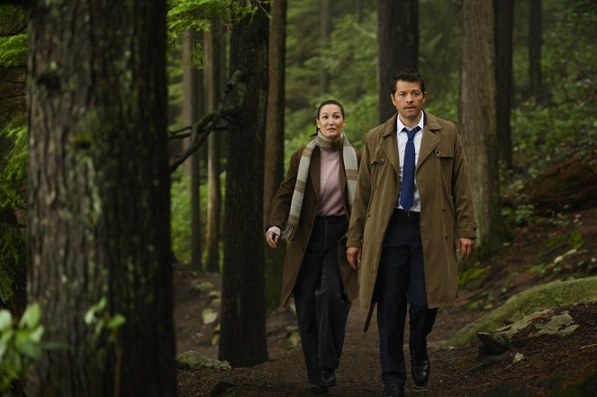 Supernatural - Season 15 - Golden Time - Photos - Misha Collins