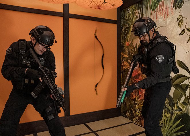 S.W.A.T. - Mission in Tokio - Filmfotos - Alex Russell, Shemar Moore
