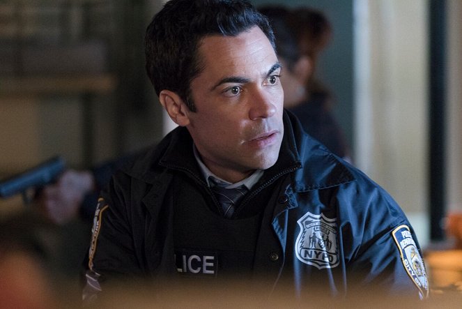 Law & Order: Special Victims Unit - Parent's Nightmare - Photos - Danny Pino