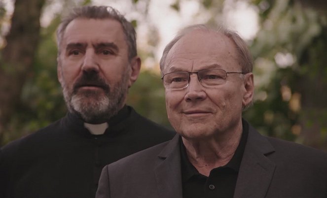 Závěrečná zpráva - Z filmu - Károly Eperjes, Klaus Maria Brandauer