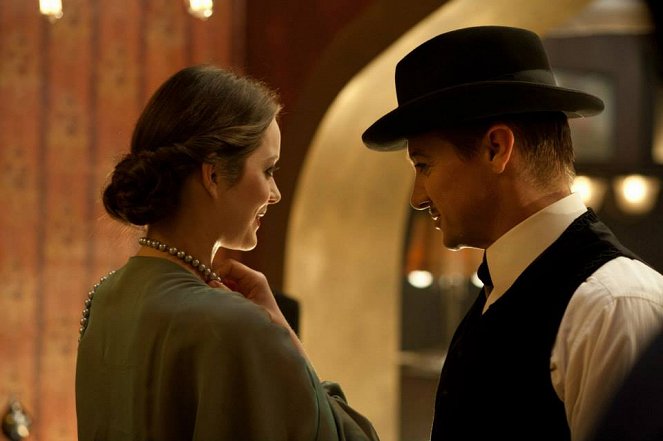 Imigrant - Z filmu - Marion Cotillard, Jeremy Renner