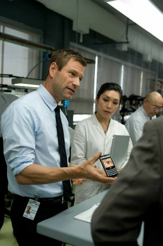 Agent na útěku - Z filmu - Aaron Eckhart