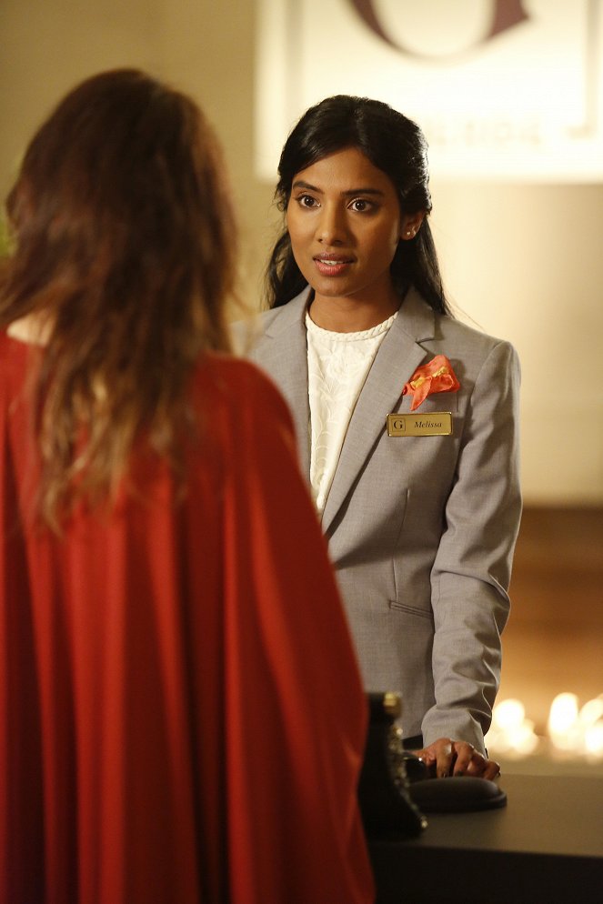 Zűrös viszonyok - Season 3 - Gone Girl - Filmfotók - Priya Rajaratnam