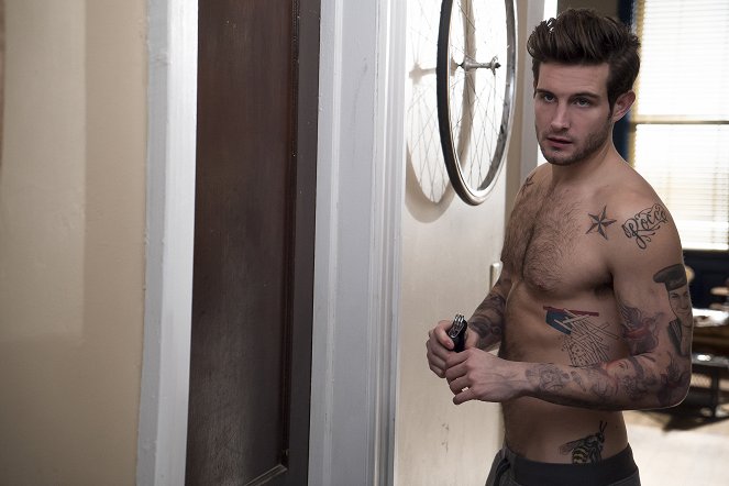 Younger - Season 1 - The Boy with the Dragon Tattoo - Photos