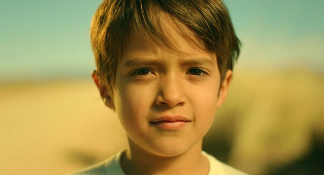 A fiú, akit Vitorlásnak hívnak - Filmfotók - Julian Atocani Sanchez