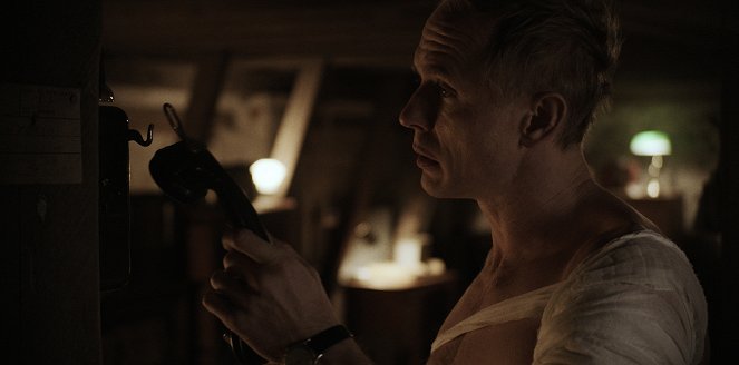 Nyrkki - Season 1 - Naisen vaisto - De la película - Sampo Sarkola