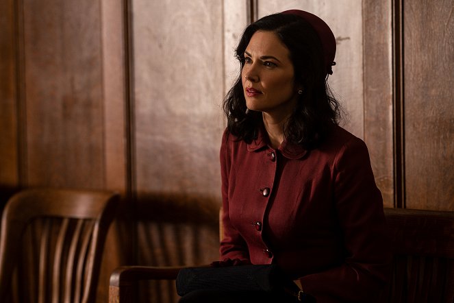 Project Blue Book - Season 2 - Close Encounters - Photos - Laura Mennell
